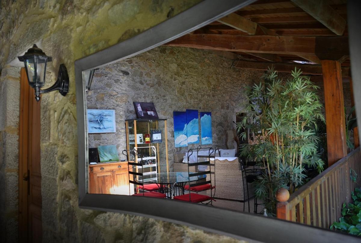 Atelier Du Philosophe * Saint-Victor (Ardeche)